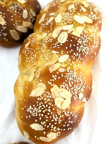 Tsoureki / Greek Easter Bread