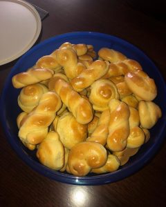 Koulourakia in a bowl